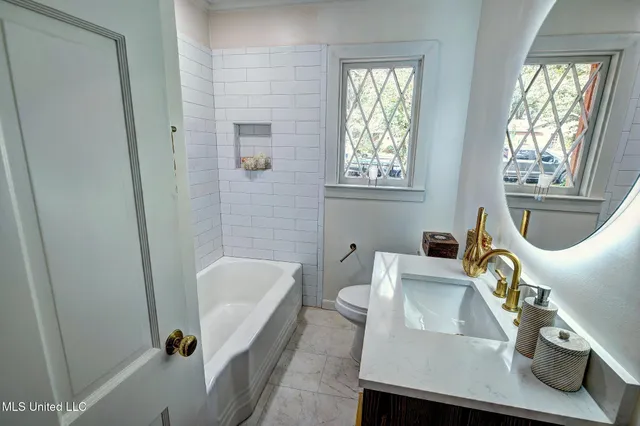 $199,900 | 401 North White Street, Carthage, MS 39051