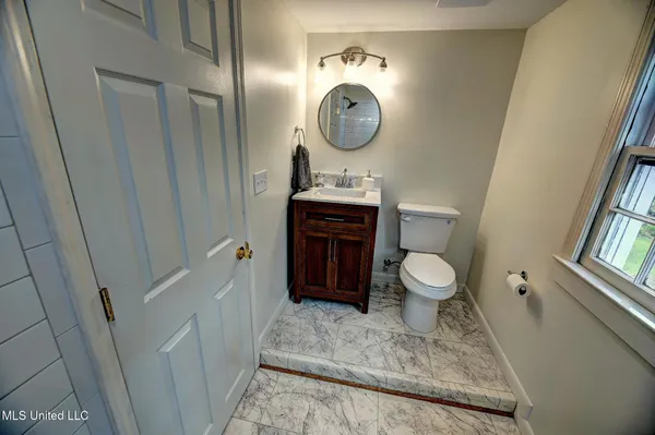 $199,900 | 401 North White Street, Carthage, MS 39051