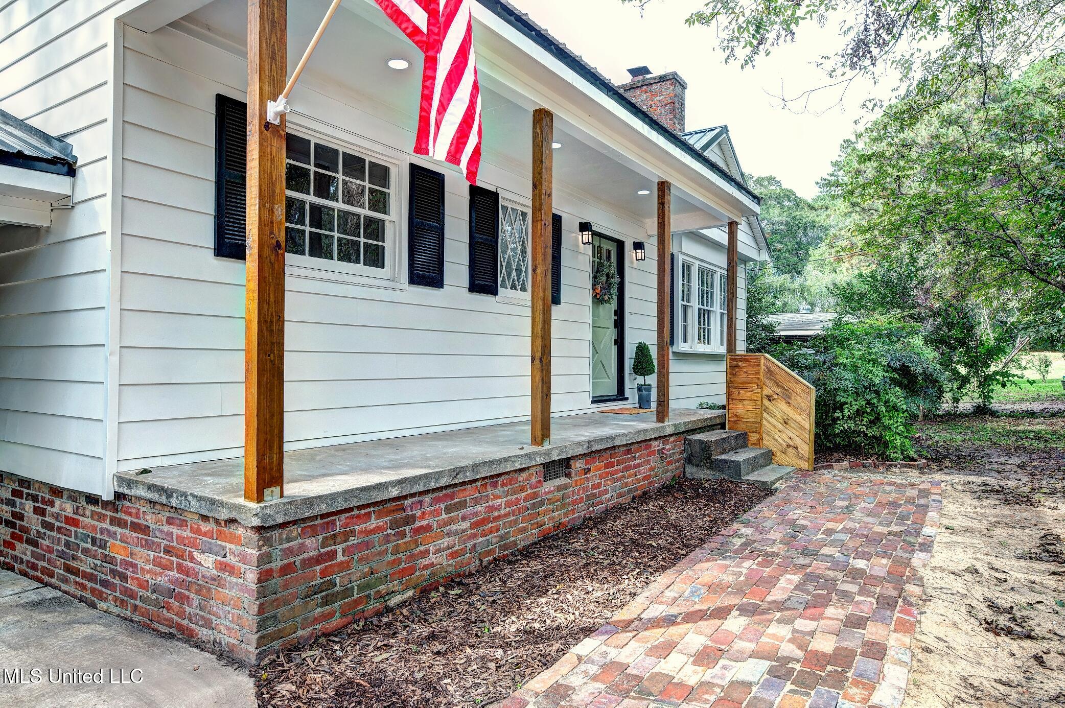 401 North White Street Carthage, MS 39051 - Photo 21 of 22 03