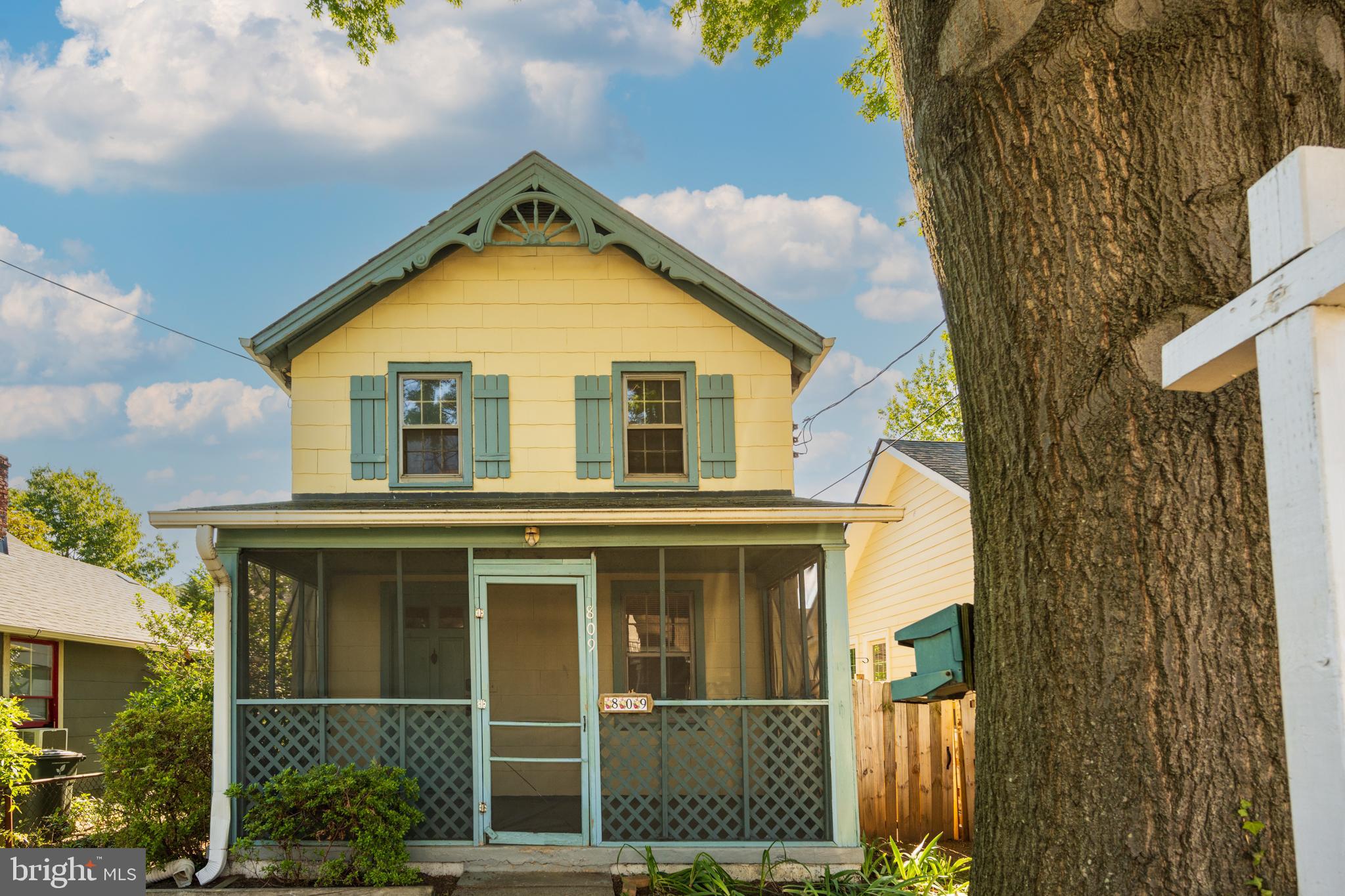 809 North Barton Street Arlington, VA 22201 - Photo 1 of 42
