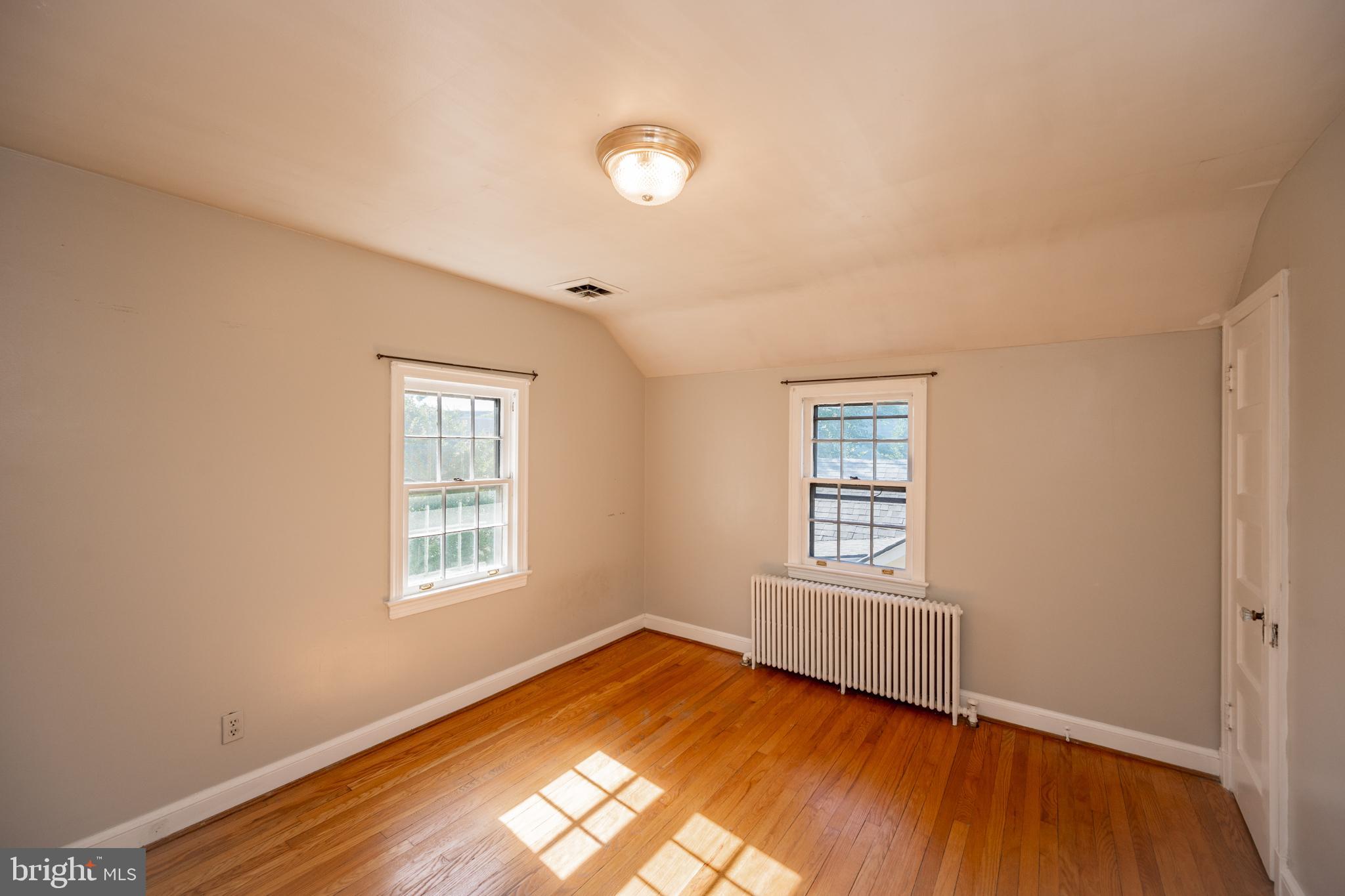 809 North Barton Street Arlington, VA 22201 - Photo 12 of 42