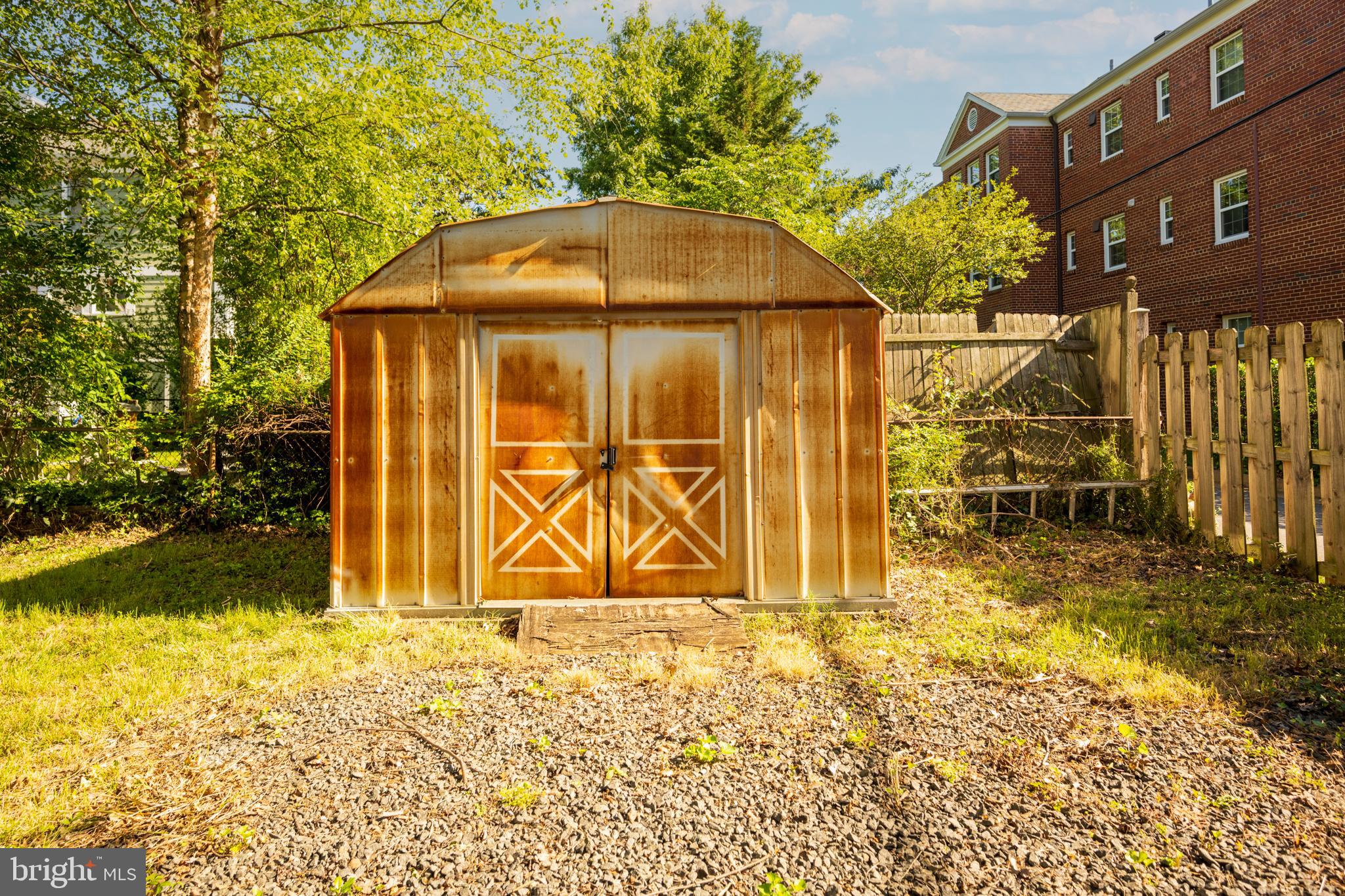 809 North Barton Street Arlington, VA 22201 - Photo 21 of 42