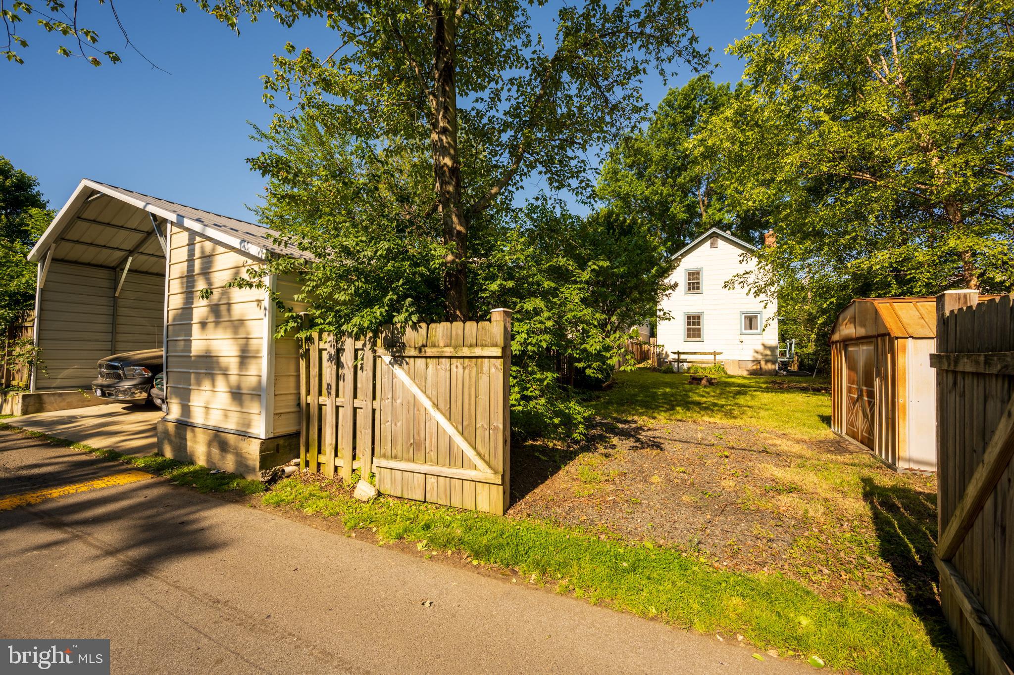 809 North Barton Street Arlington, VA 22201 - Photo 22 of 42