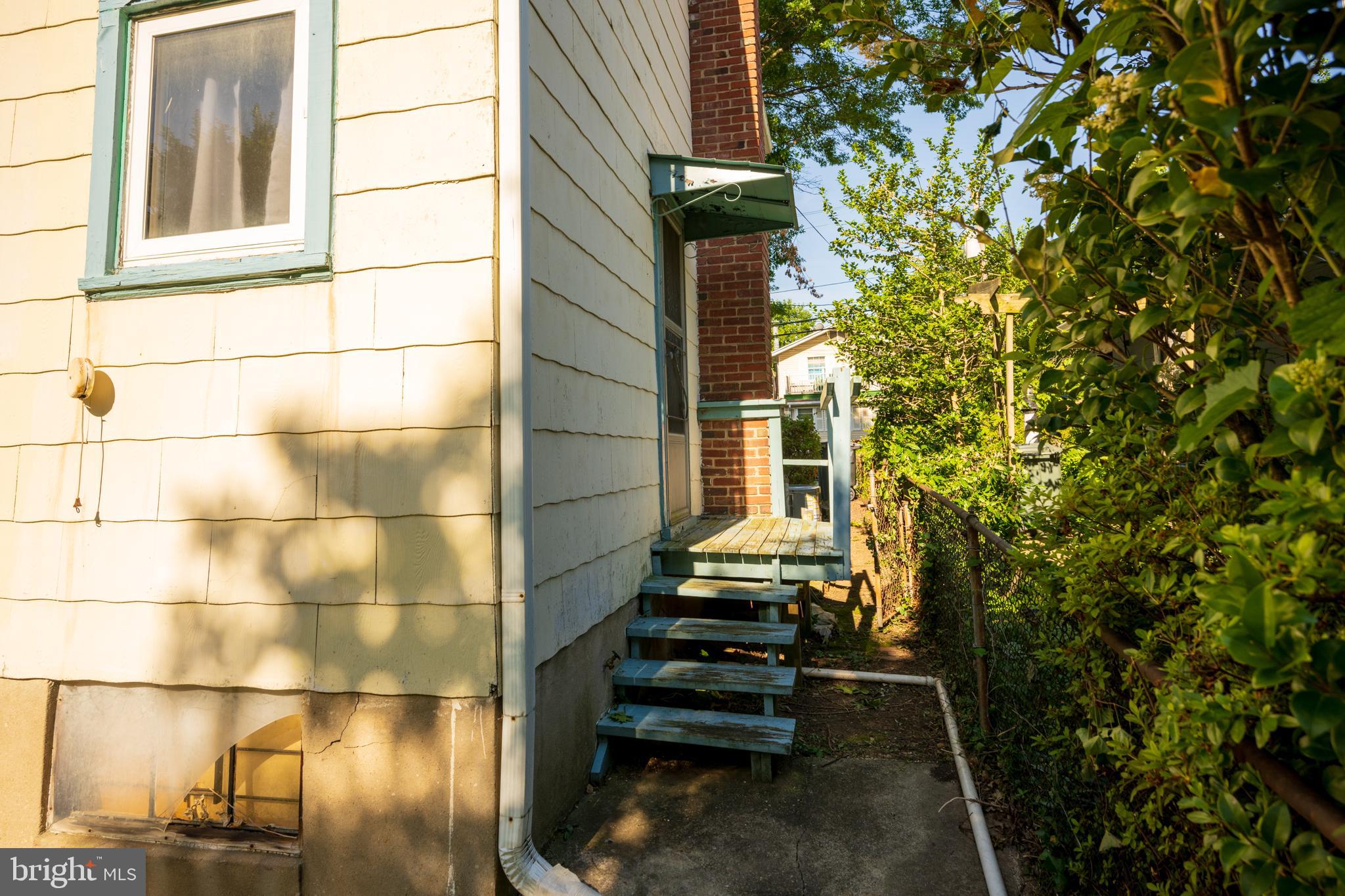 809 North Barton Street Arlington, VA 22201 - Photo 37 of 42