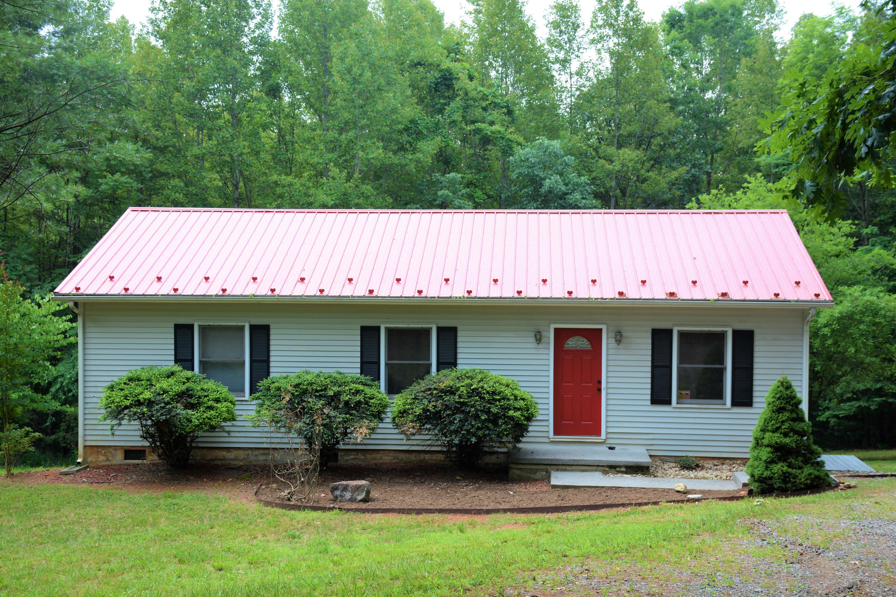 340 Union Church Road Ferrum, VA 24088 - Photo 3 of 26 DSC_7810