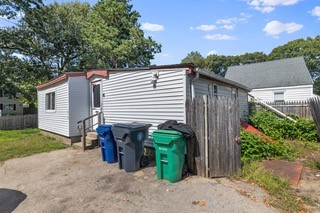 200 Horse Neck Road Warwick, RI 02889 - Photo 3 of 7 Gallery Image 3