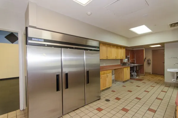 $2 | 400 Old Highway 290, Dripping Springs, TX 78620