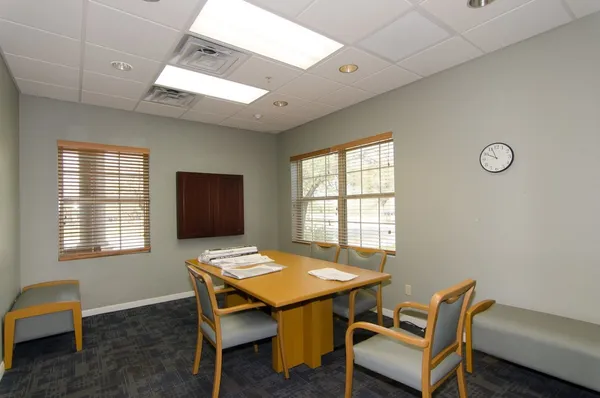 $2 | 400 Old Highway 290, Dripping Springs, TX 78620