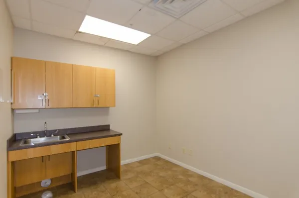 $2 | 400 Old Highway 290, Dripping Springs, TX 78620