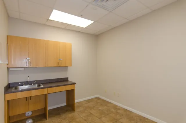 $2 | 400 Old Highway 290, Dripping Springs, TX 78620