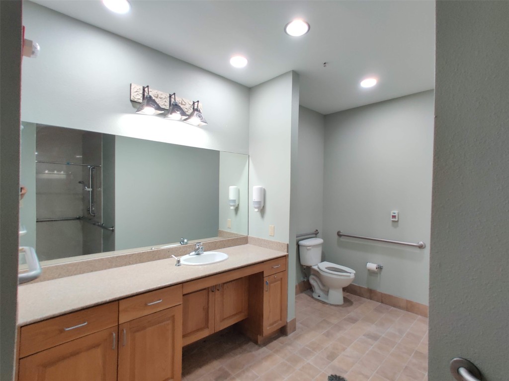 400 Old Highway 290 Dripping Springs, TX 78620 - Photo 24 of 35