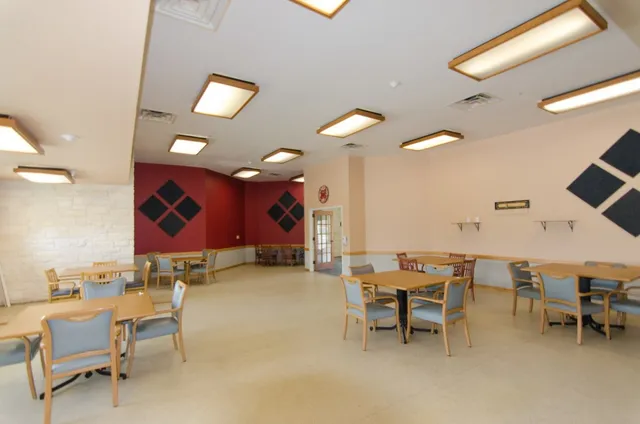 $2 | 400 Old Highway 290, Dripping Springs, TX 78620