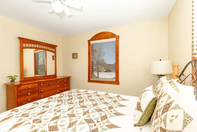 $595,000 | 13 Shorewood Drive, Galena, IL 61036