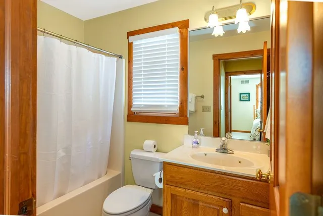 $595,000 | 13 Shorewood Drive, Galena, IL 61036