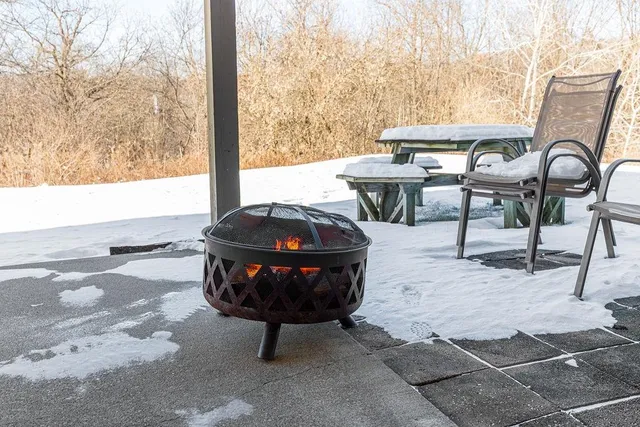 $595,000 | 13 Shorewood Drive, Galena, IL 61036