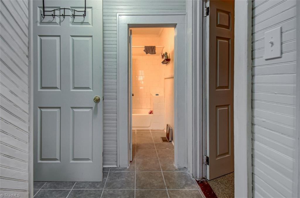 500 Everett Lane High Point, NC 27262 - Photo 15 of 26 Gallery Image 15