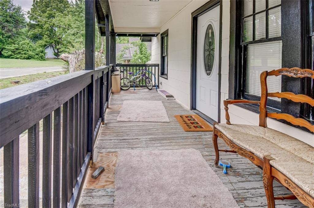 500 Everett Lane High Point, NC 27262 - Photo 5 of 26 Gallery Image 5