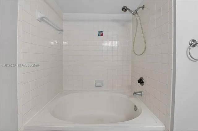 $2,100 | 1745 Palm Cove Boulevard, Unit 3306, Delray Beach, FL 33445