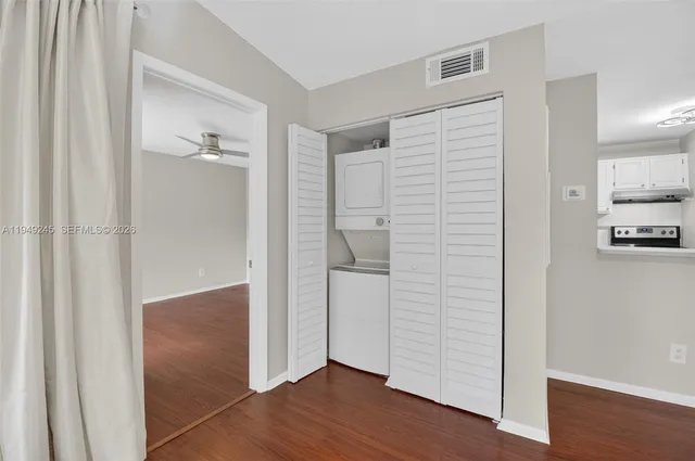 $2,100 | 1745 Palm Cove Boulevard, Unit 3306, Delray Beach, FL 33445