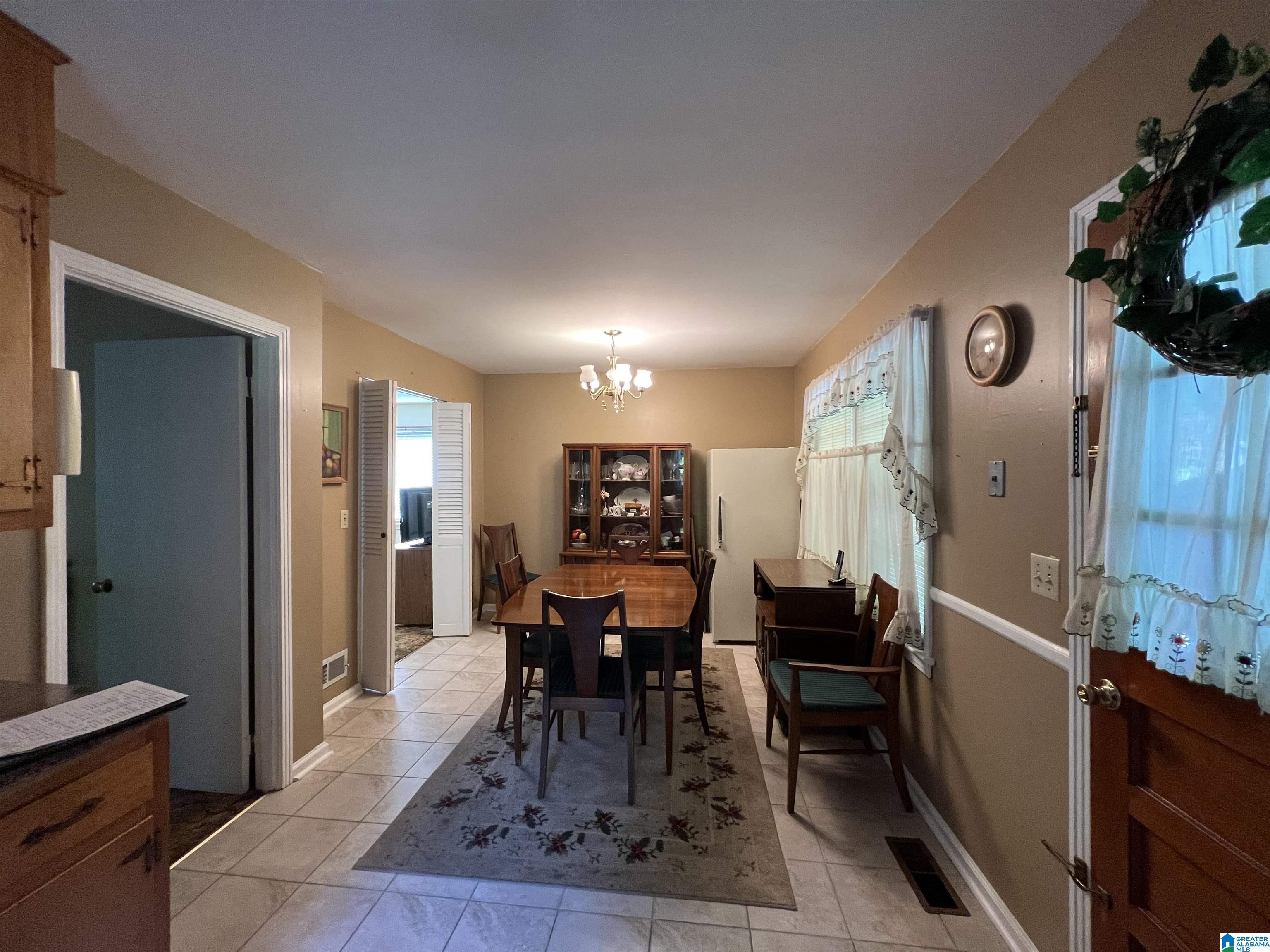 549 Camellia Road Birmingham, AL 35215 - Photo 10 of 30