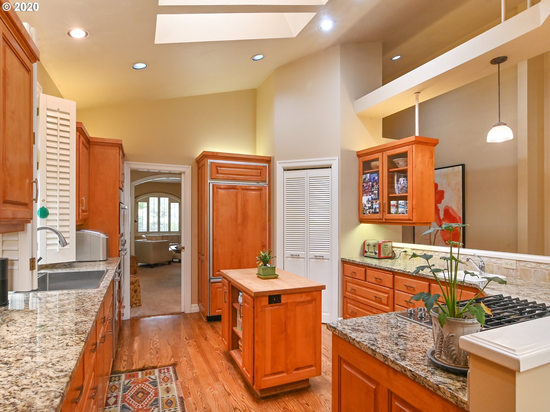 735 Sand Avenue Eugene, OR 97401 - Photo 13 of 31