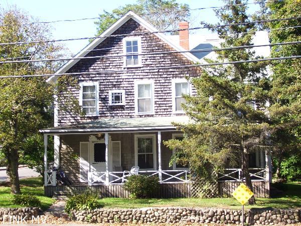 109 State Road Vineyard Haven, MA 02568 - Photo 1 of 12 http://d1qzqeyxiitrap.cloudfront.net/photos/19128/600/384145a6.jpg