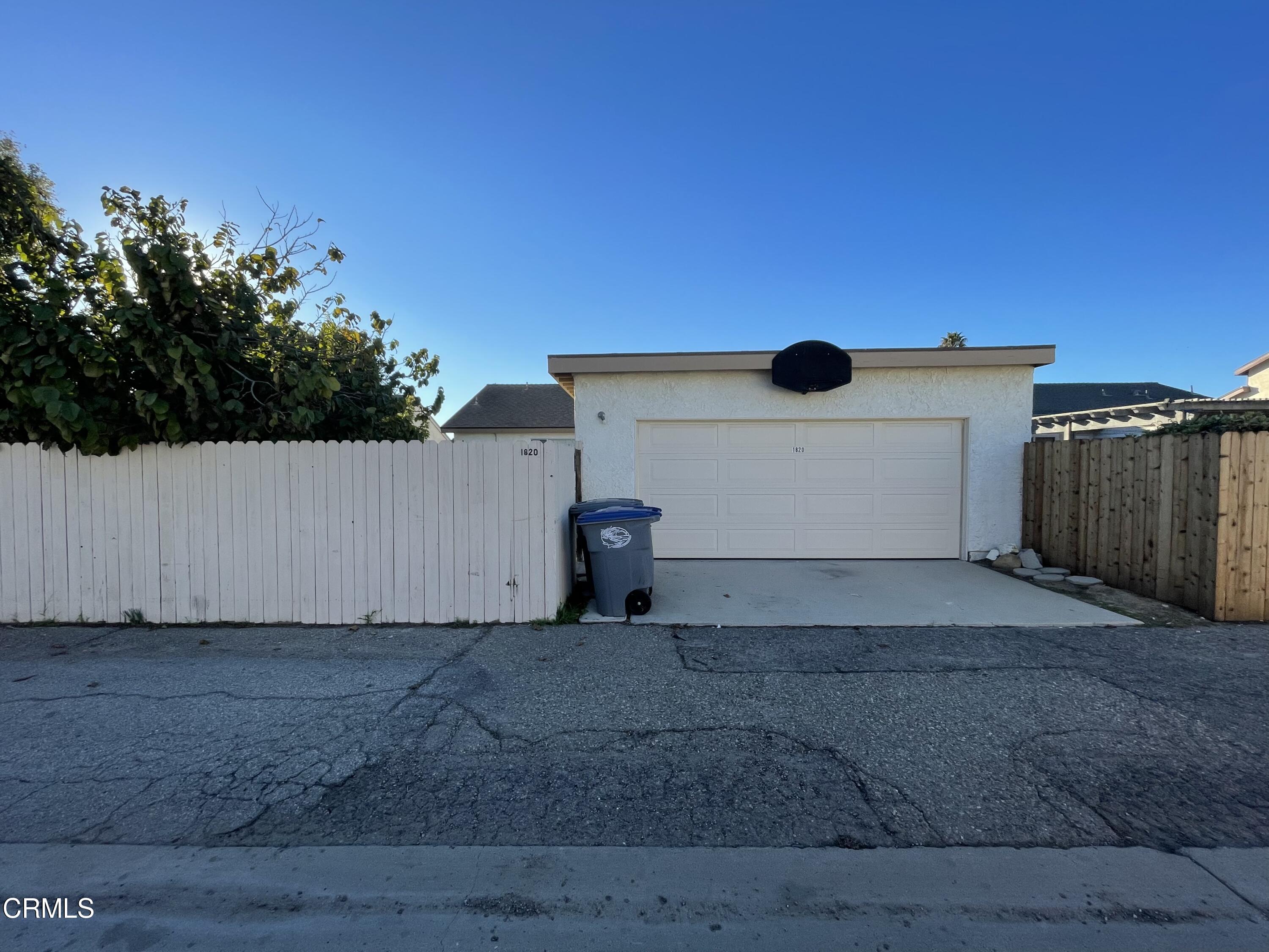 1820 Narrows Court Oxnard, CA 93035 - Photo 22 of 22 C59E71E3-3A9F-4345-B79E-2545FEA4624F
