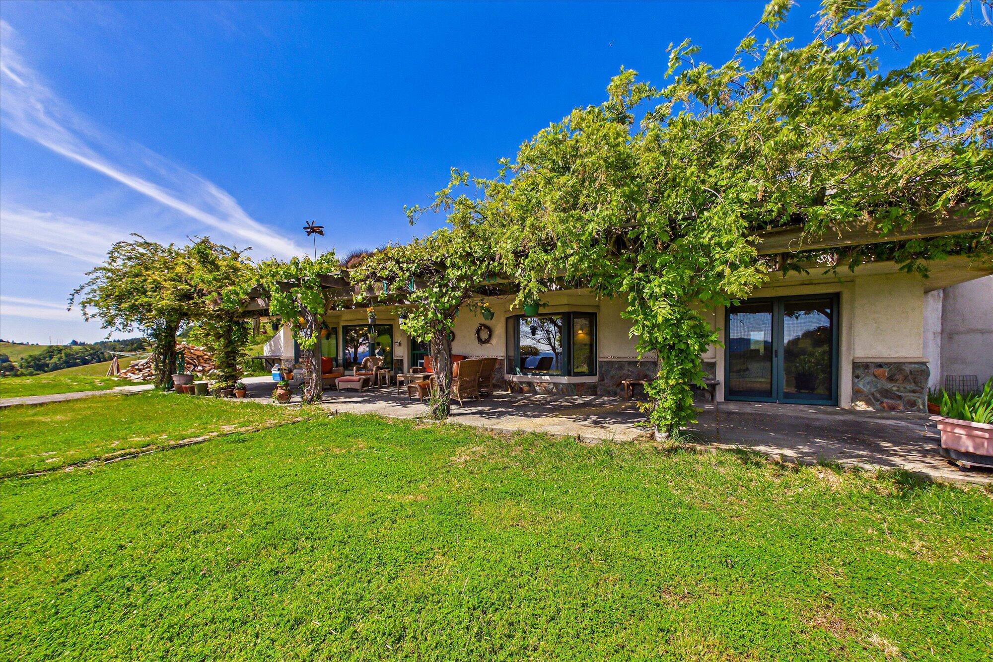 2980 Flat Rock Road Garberville, CA 95542 - Photo 8 of 62