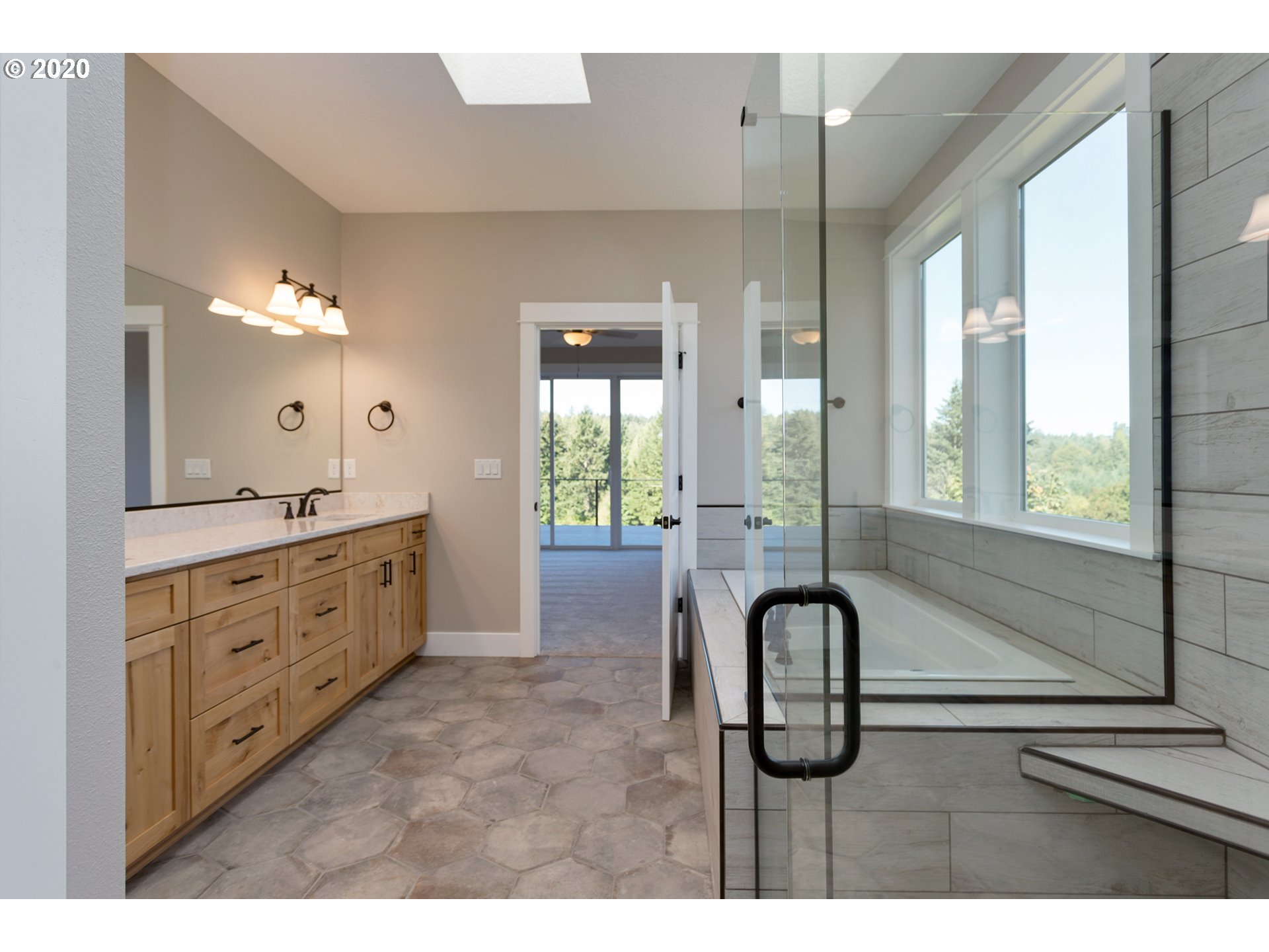 22844 Southwest Chapman Road Sherwood, OR 97140 - Photo 14 of 32 Gallery Image 14
