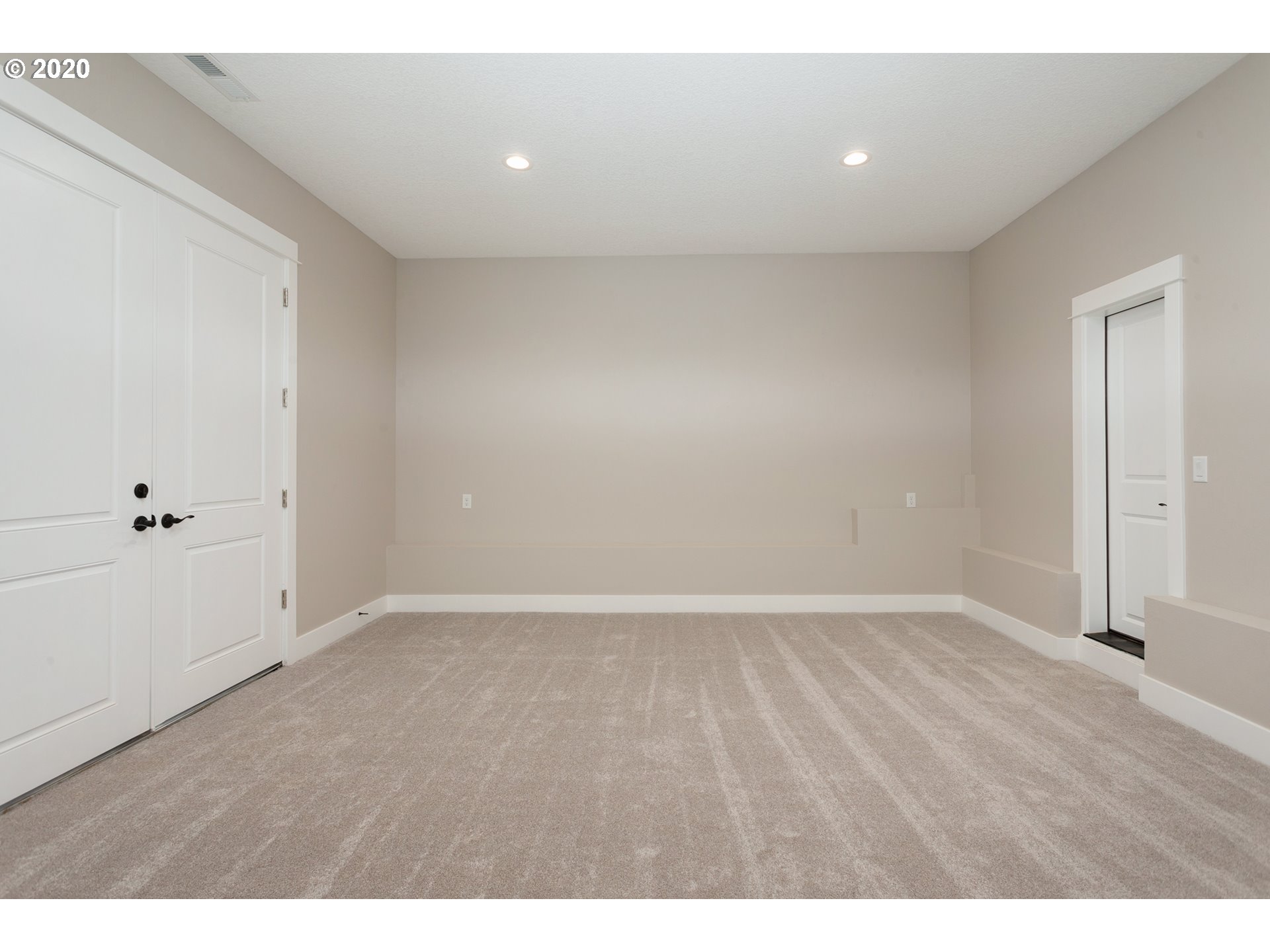 22844 Southwest Chapman Road Sherwood, OR 97140 - Photo 22 of 32 Gallery Image 22