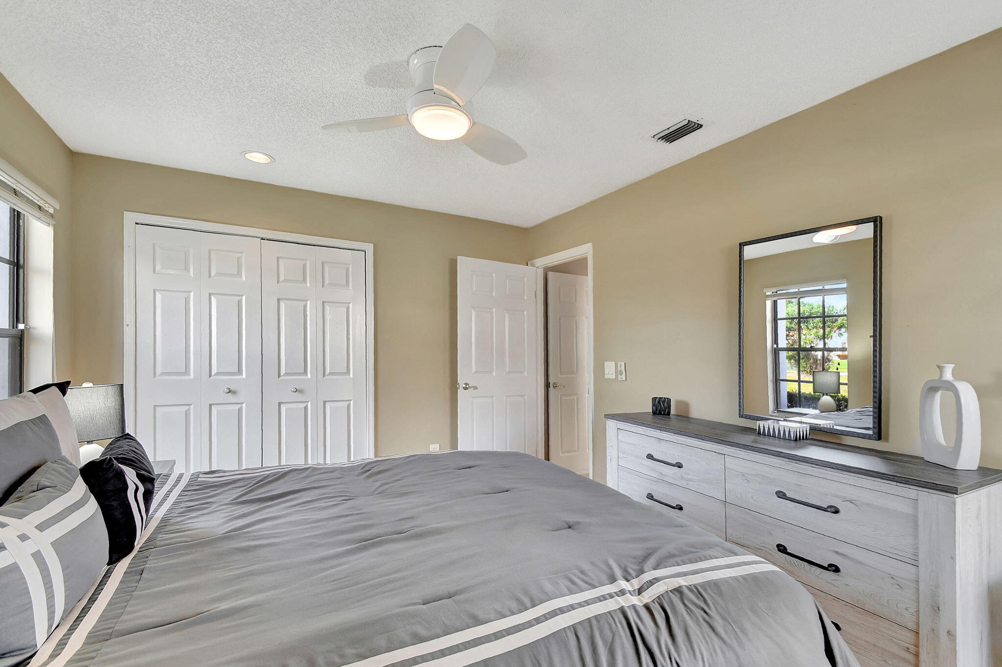 8326 Mooring Circle Boynton Beach, FL 33472 - Photo 26 of 68 33-web-or-mls-House (33)