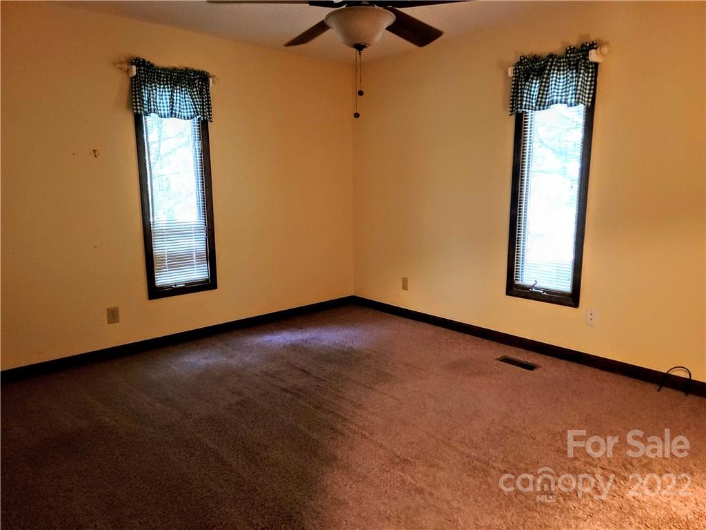14815 Thomas Road Charlotte, NC 28278 - Photo 16 of 24 Gallery Image 16