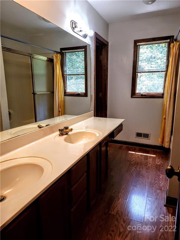 14815 Thomas Road Charlotte, NC 28278 - Photo 18 of 24 Gallery Image 18