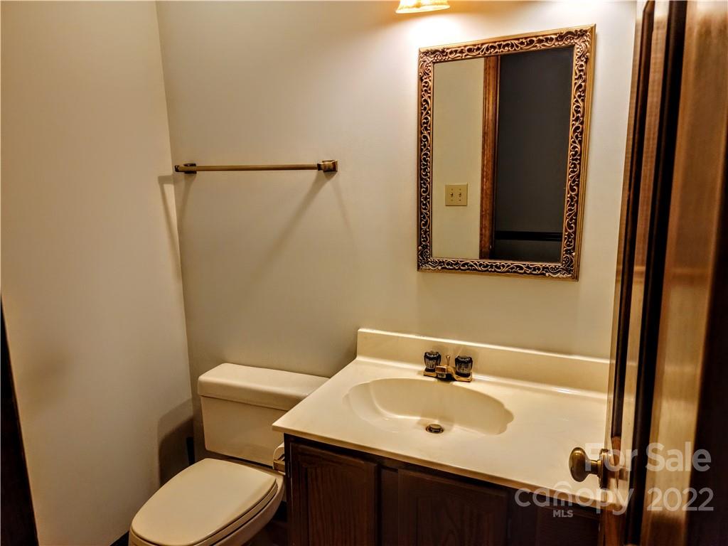14815 Thomas Road Charlotte, NC 28278 - Photo 20 of 24 Gallery Image 20