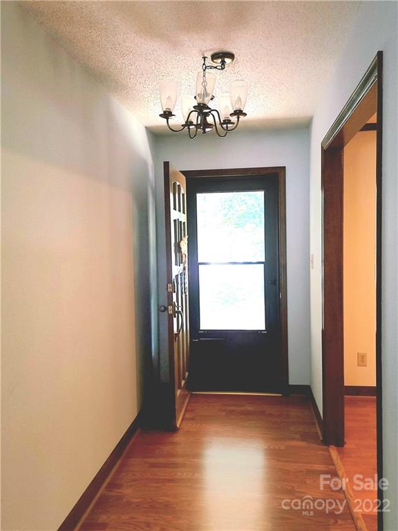 14815 Thomas Road Charlotte, NC 28278 - Photo 5 of 24 Gallery Image 5