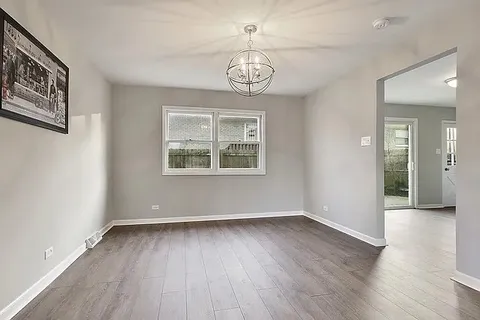 $330,000 | 16308 University Avenue, South Holland, IL 60473