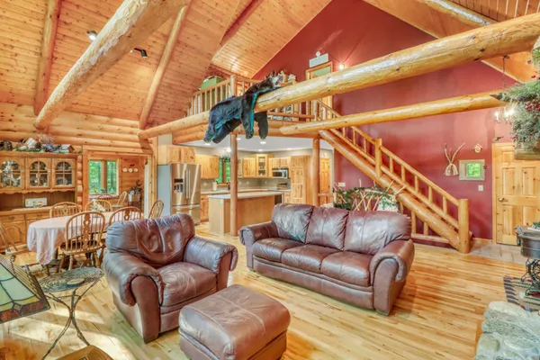 $930,000 | 32360 Southwest Pickerel Lake Road, Detroit Lakes, MN 56501