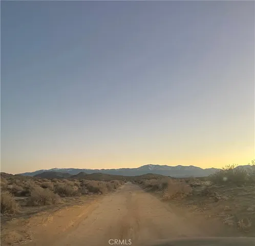 a view of mountain view and mountain