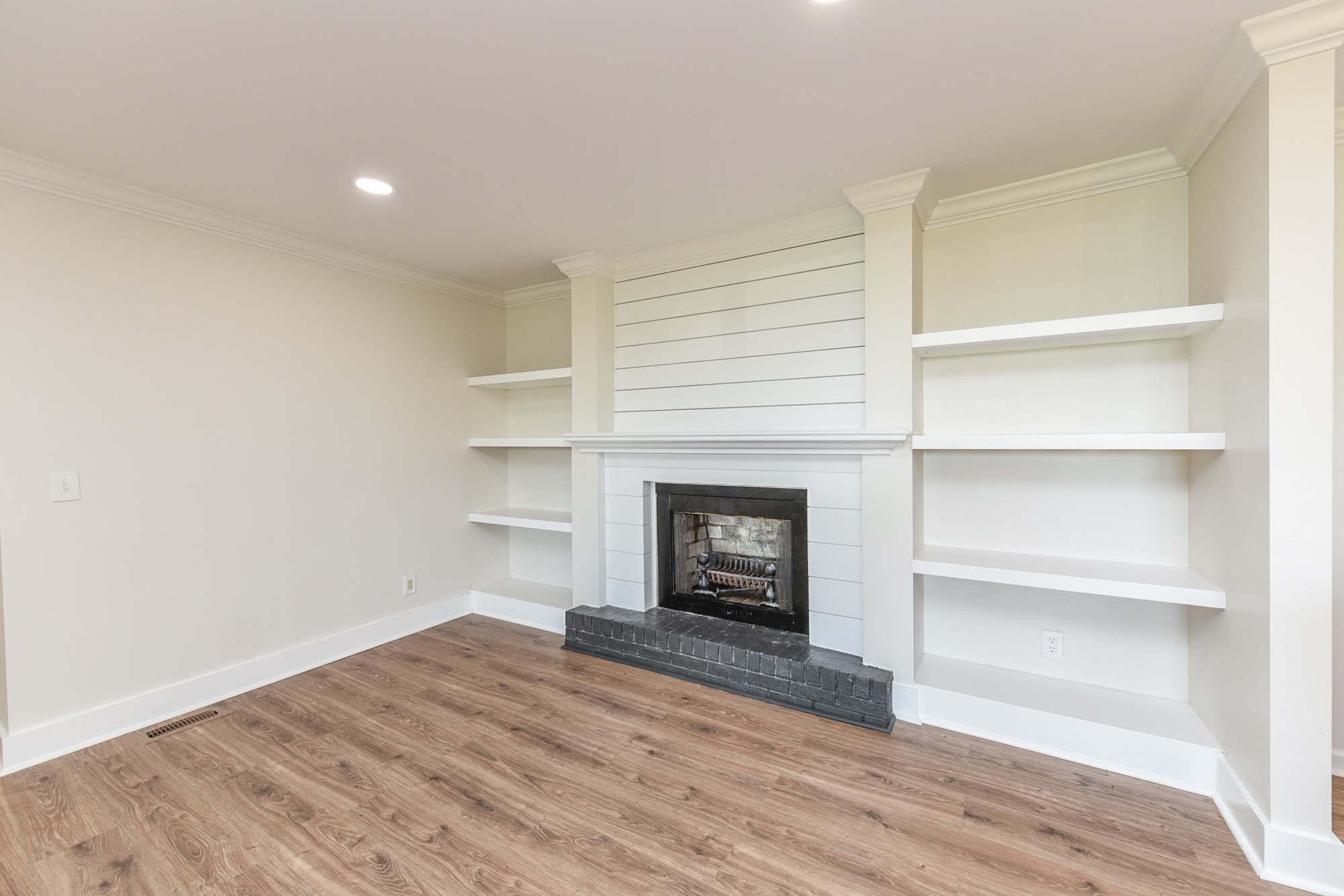 4632 Highway 431 Springfield, TN 37172 - Photo 6 of 56 Gallery Image 6