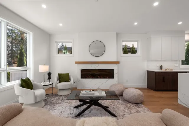 $2,899,000 | 956 Walnut Street, Unit 5, Newton, MA 02459