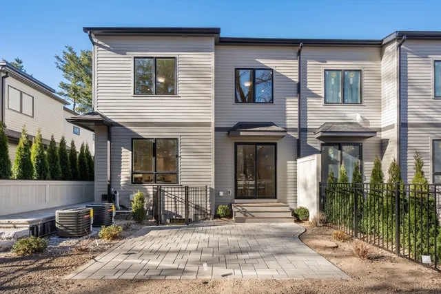 $2,899,000 | 956 Walnut Street, Unit 5, Newton, MA 02459