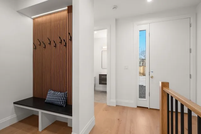 $2,899,000 | 956 Walnut Street, Unit 5, Newton, MA 02459