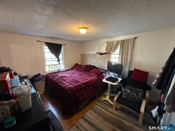 $490,000 | 27-29 McLaughlin Terrace, Derby, CT 06418