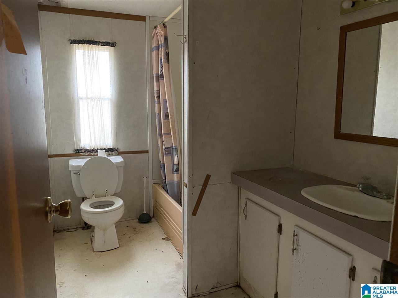 326 Dowdey Road Jasper, AL 35504 - Photo 6 of 16