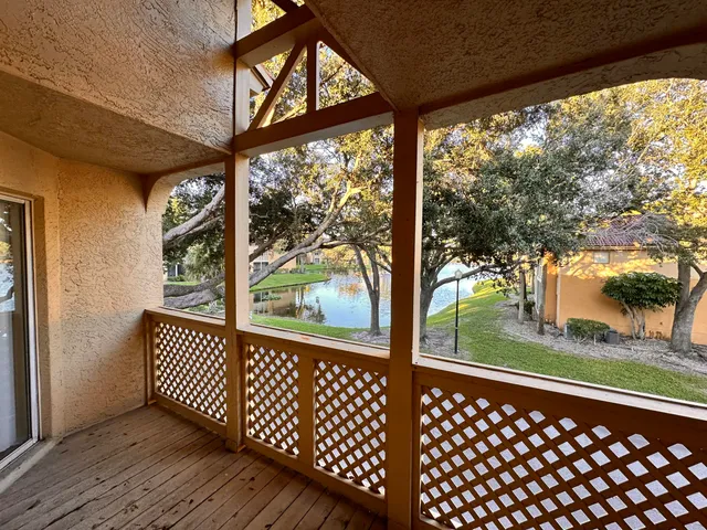 a side view of a black gate