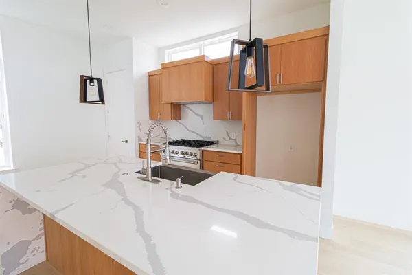 $3,200 | 4210 Roseland Avenue, Dallas, TX 75204