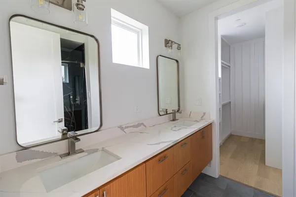 $3,200 | 4210 Roseland Avenue, Dallas, TX 75204