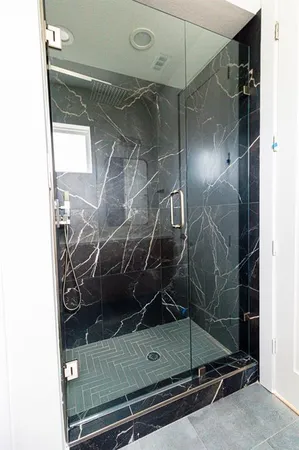 $3,200 | 4210 Roseland Avenue, Dallas, TX 75204