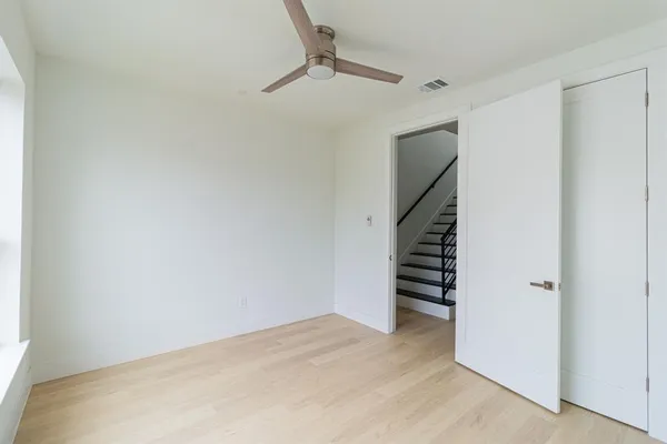 $3,200 | 4210 Roseland Avenue, Dallas, TX 75204