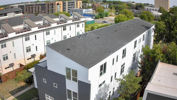 $3,200 | 4210 Roseland Avenue, Dallas, TX 75204